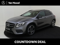 Mercedes-Benz GLA-Klasse - 180 Premium Plus /AMG /Panoramadak /Memory stoelen /Leder /Achteruitrijcamera