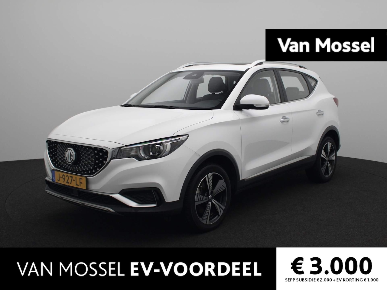 MG ZS - EV Luxury 45 kWh | Leder | Navi | Panoramadak | Camera | Apple CarPlay | Adaptive Cruise C - AutoWereld.nl