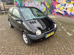 Renault Twingo - 1.2 Emotion airco elektrische ramen stereo bouwjaar 2007 Rijd heerlijk met 179 dkm nap