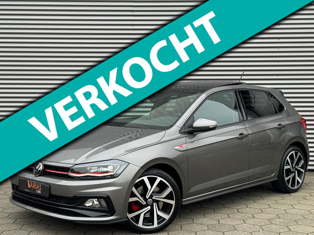 Volkswagen Polo - 2.0 TSI GTI Pano Navi Camera Cruise - AutoWereld.nl