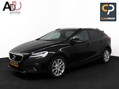 Volvo V40 Cross Country - 1.5 T3 Polar+ Luxury | Trekhaak | Leder | Stoelverwarming | Panoramadak | Achteruitrijcame