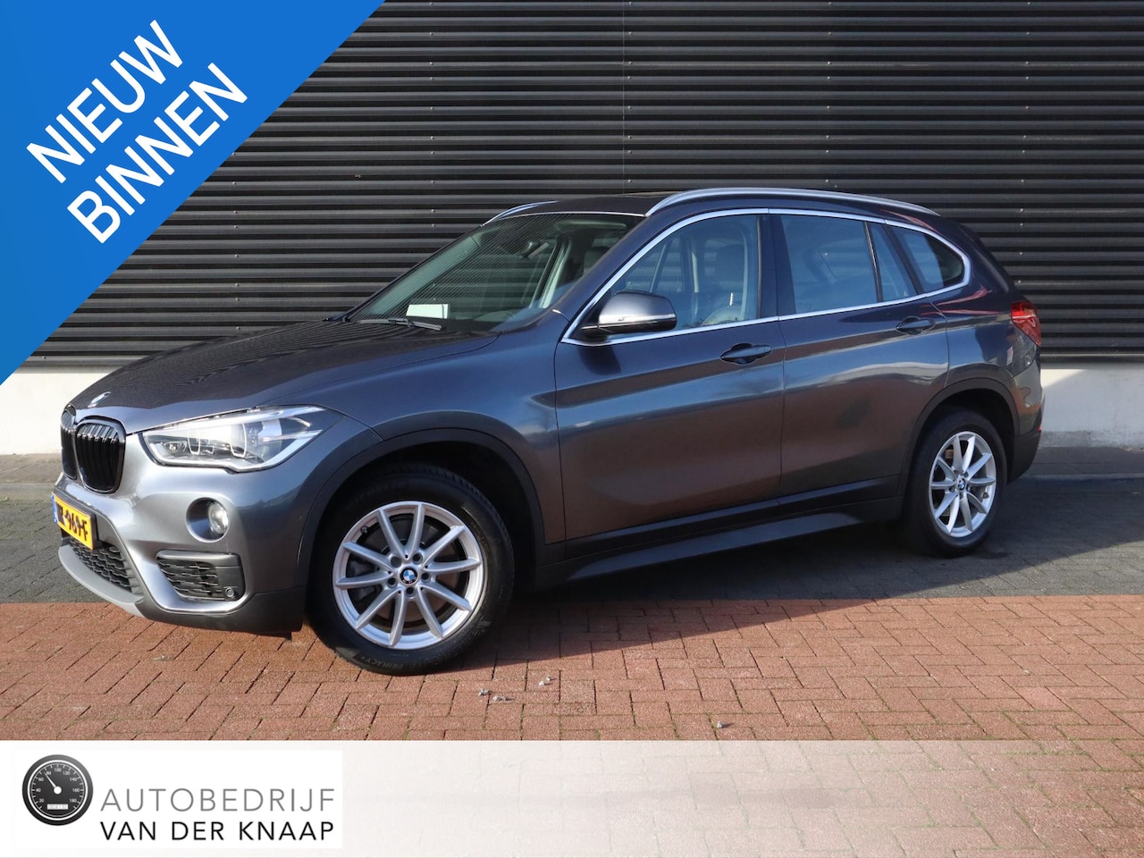 BMW X1 - sDrive20i Centennial High Executive | Clima | Cruise | Navi | Stoelverwarming | Pano | Par - AutoWereld.nl