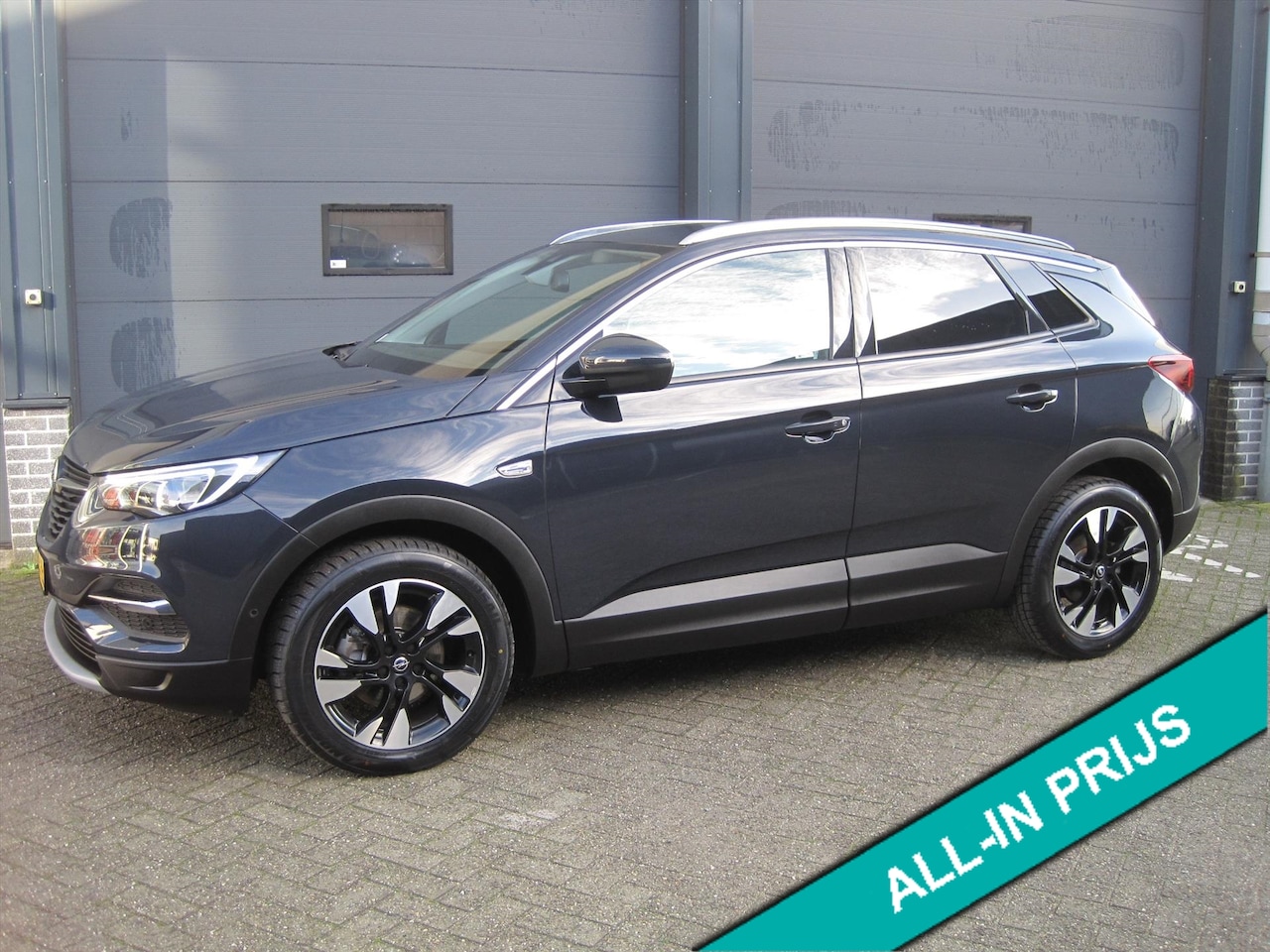 Opel Grandland X - 1.2 Turbo Autom.Bus.Executive TREKH./CARPLAY/ECC/NAVI/PDC/KEYLESS - AutoWereld.nl