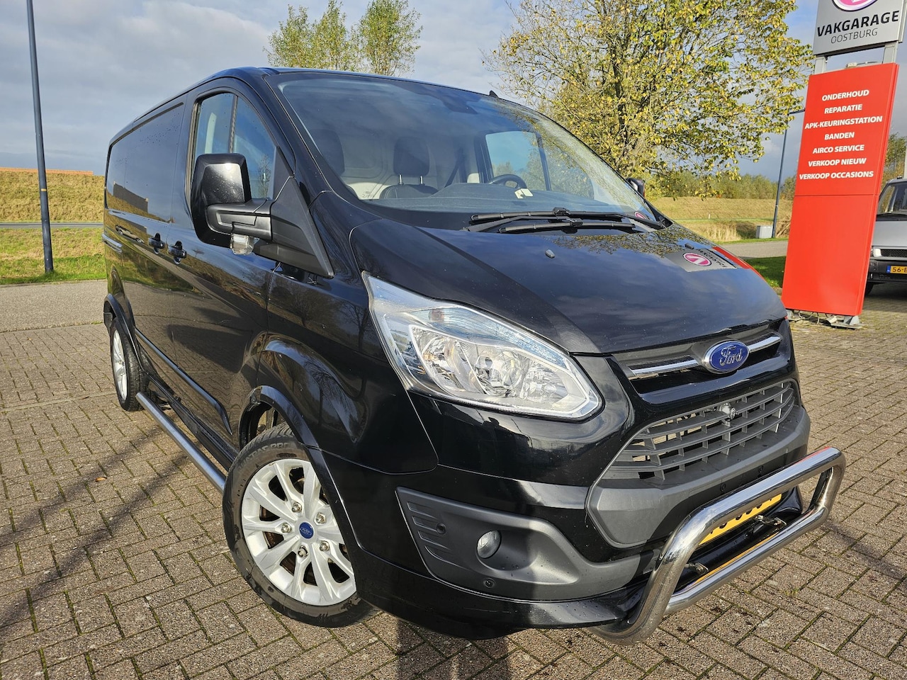 Ford Transit Custom - 290 2.2 TDCI L1H1 Sport 290 2.2 TDCI L1H1 Sport - AutoWereld.nl