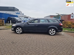 Ford Mondeo Wagon - 1.6 EcoBoost Platinum/2014/LEES ADVERTENTIE