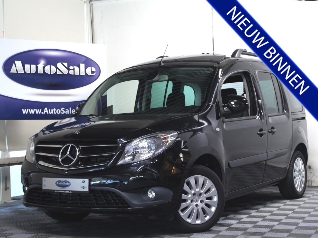 Mercedes-Benz Citan - 112 AUT NAVI BLUET CAMERA DAB PDC CLIMA PANO '17 - AutoWereld.nl