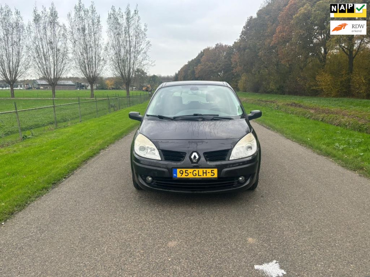 Renault Scénic - 1.6-16V Tech Line 1.6-16V Tech Line - AutoWereld.nl