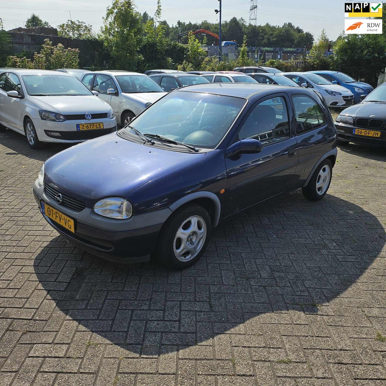 Opel Corsa - 1.2i-16V Onyx-Airco-Elek.pakket-Nieuwe APK. - AutoWereld.nl