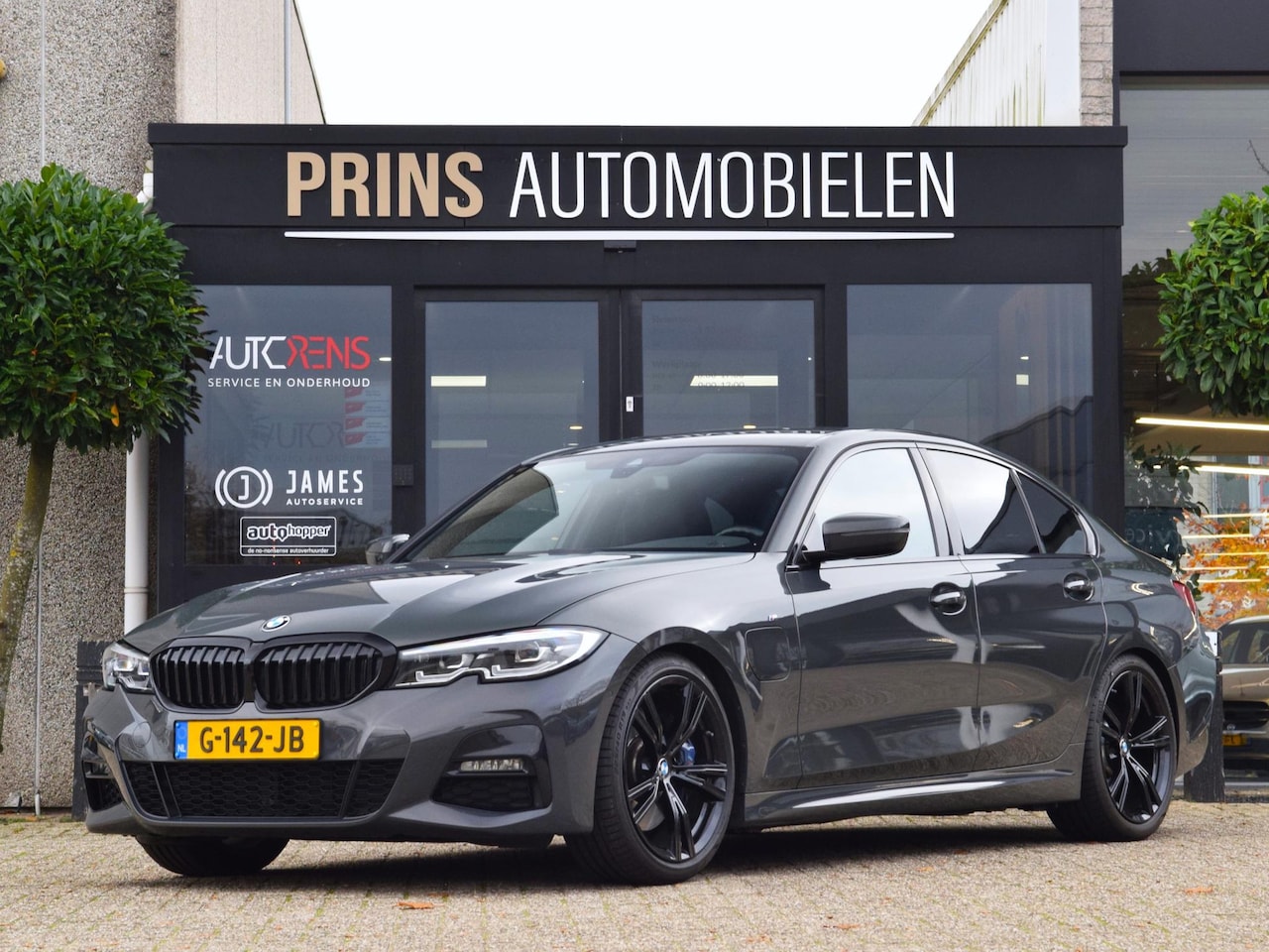 BMW 3-serie - 330e M-Sport|Leder|Carplay|HiFi|NL Auto - AutoWereld.nl