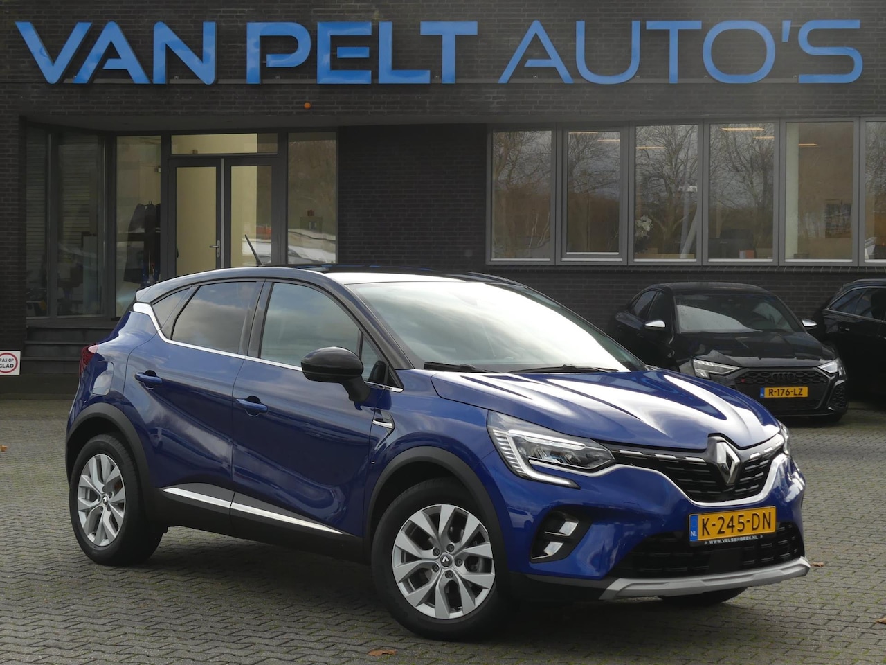 Renault Captur - 1.0 TCe 100 Intens / Keyless / LED / Carplay - AutoWereld.nl