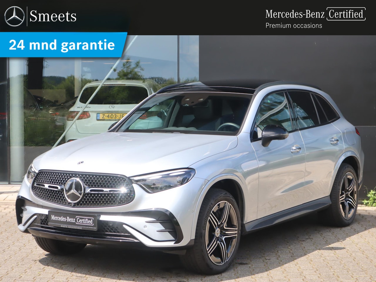 Mercedes-Benz GLC-klasse - 300e 4MATIC AMG line | Panoramadak | Navigatie | 360 camera | Memory Seats | Burmester | T - AutoWereld.nl