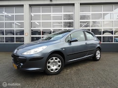 Peugeot 307 - 1.4-16V Premium