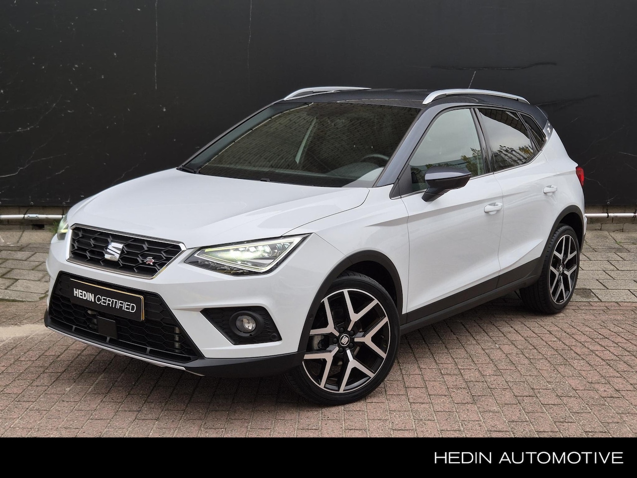 Seat Arona - 1.0 TSI FR Business Intense | Automaat | Trekhaak | Dode Hoek Detectie | Adaptief Cruise C - AutoWereld.nl