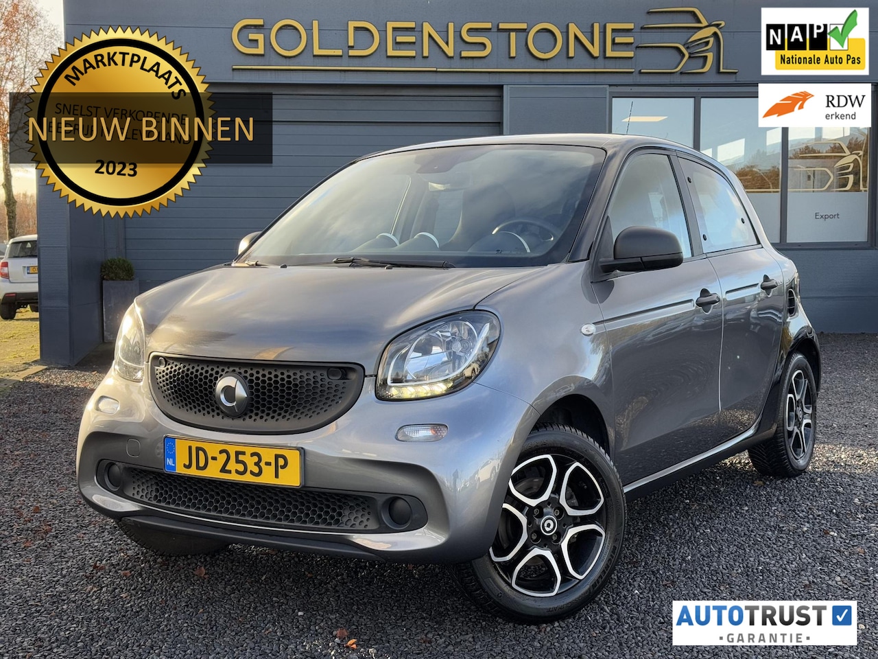 Smart Forfour - 1.0 Pure Automaat,Clima,Cruise,Bluetooth,LM Velgen,PDC,N.A.P,APK bij Aflevering - AutoWereld.nl