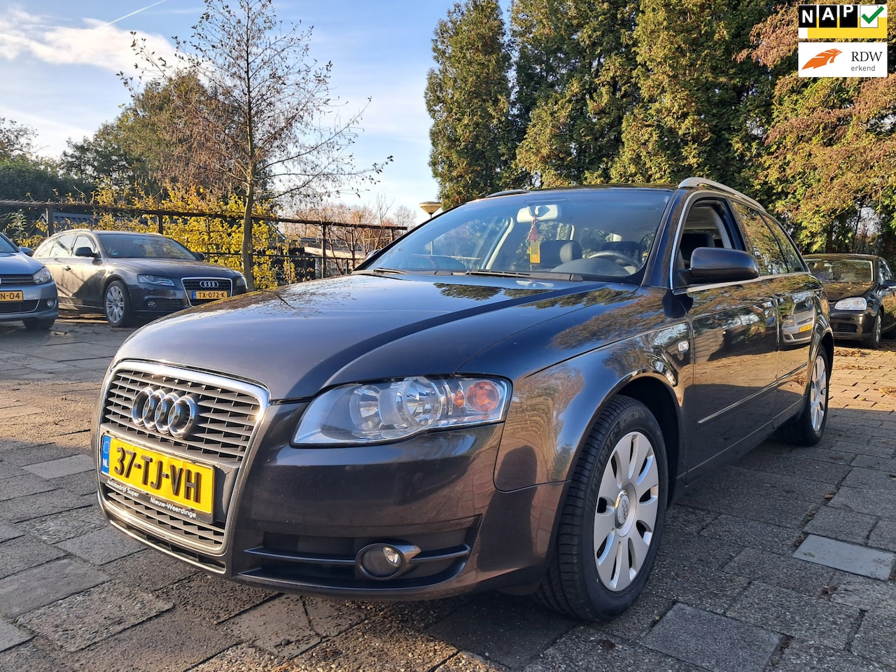 Audi A4 Avant - 1.8 Turbo Pro Line Business 1.8 Turbo Pro Line Business - AutoWereld.nl