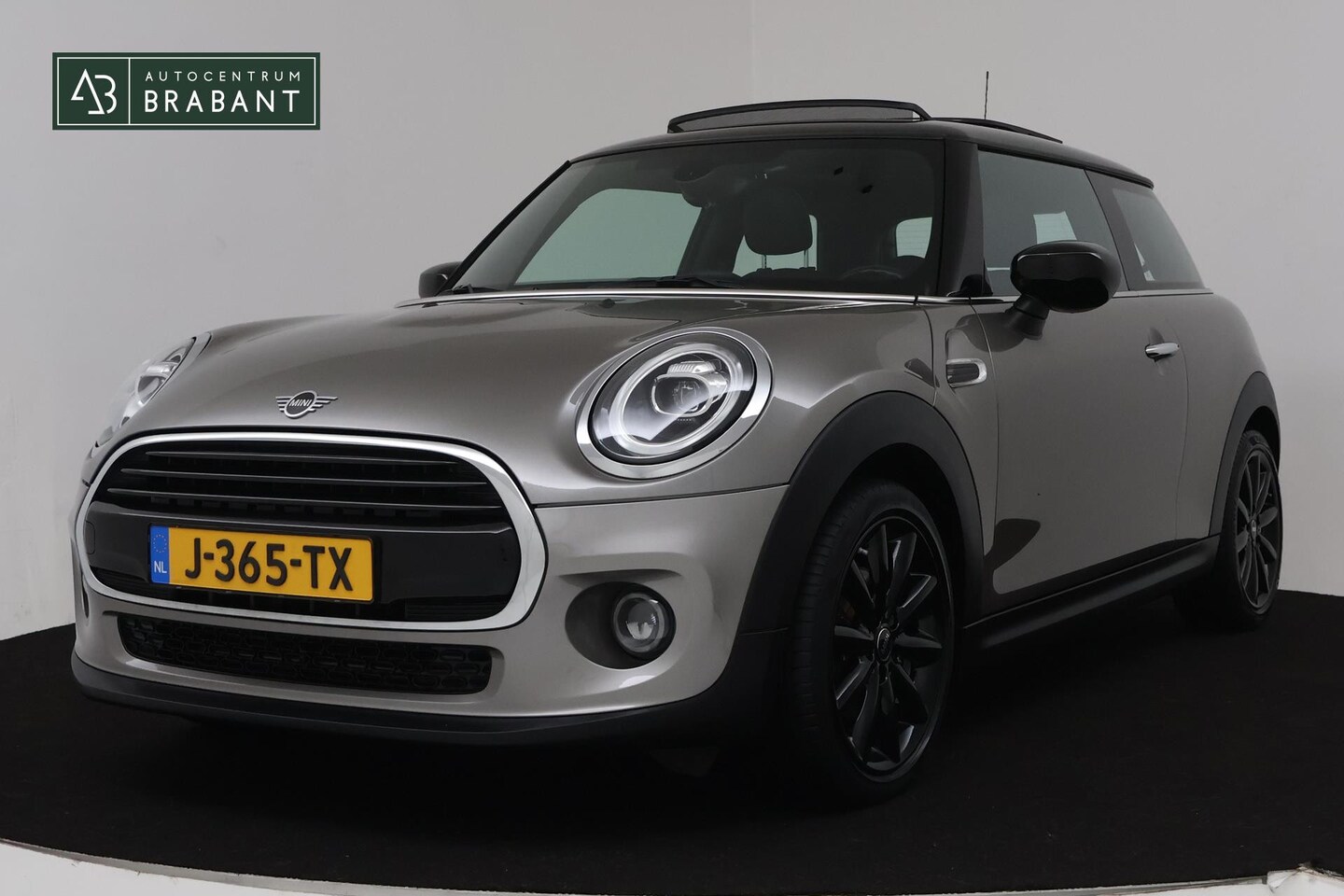 MINI Cooper - Mini 1.5 Dalston Edition (PANORAMADAK, VIRTUAL, NAVIGATIE, PDC, CRUISE, CLIMATE, LED, NL-A - AutoWereld.nl