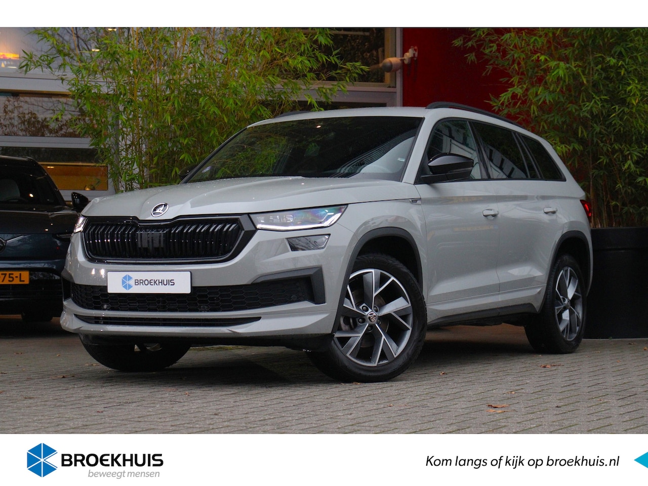 Skoda Kodiaq - 1.5 TSI Sportline Business 7-pers. | Trekhaak | Adaptieve Cruise | Achteruitrijcamera | St - AutoWereld.nl