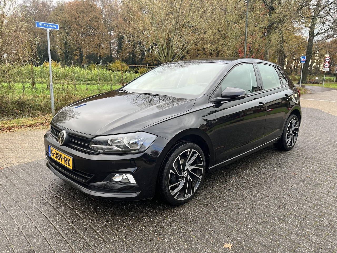 Volkswagen Polo - 1.0 TSI Comfortline “LM velgen / Zwart” - AutoWereld.nl