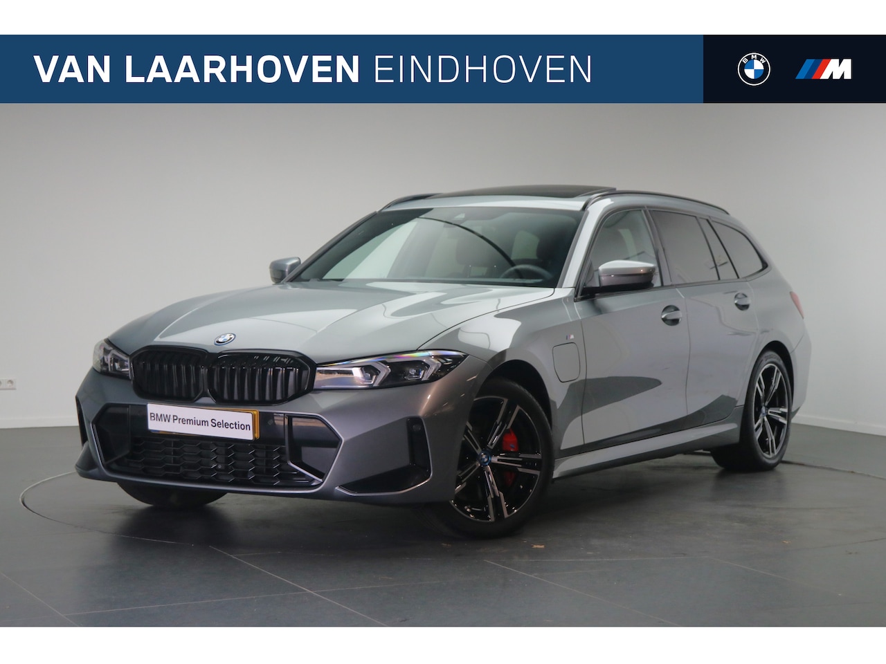 BMW 3-serie Touring - 330e High Executive M Sport Automaat / Panoramadak / Sportstoelen / Stoelverwarming / Crui - AutoWereld.nl