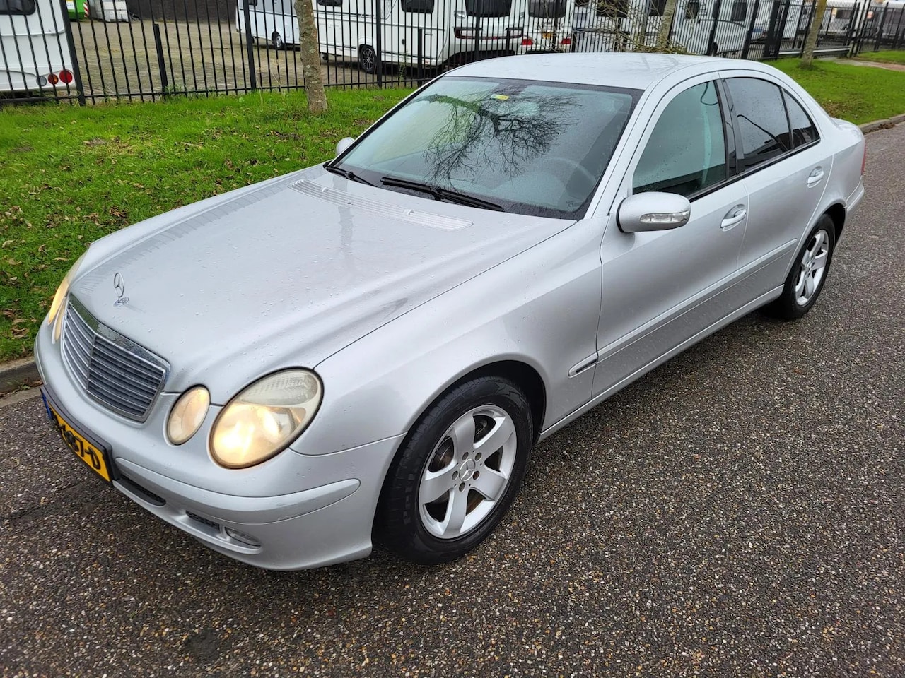 Mercedes-Benz E-klasse - 200 KOMPRESSOR 4drs 6-bak - AutoWereld.nl