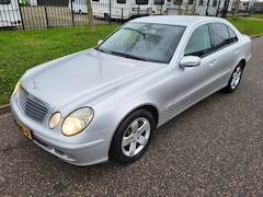 Mercedes-Benz E-klasse - 200 KOMPRESSOR 4drs 6-bak