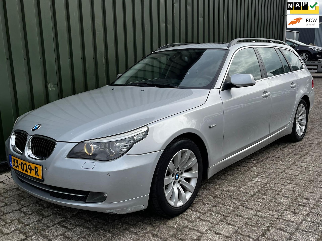 BMW 5-serie Touring - 523i 523i - AutoWereld.nl