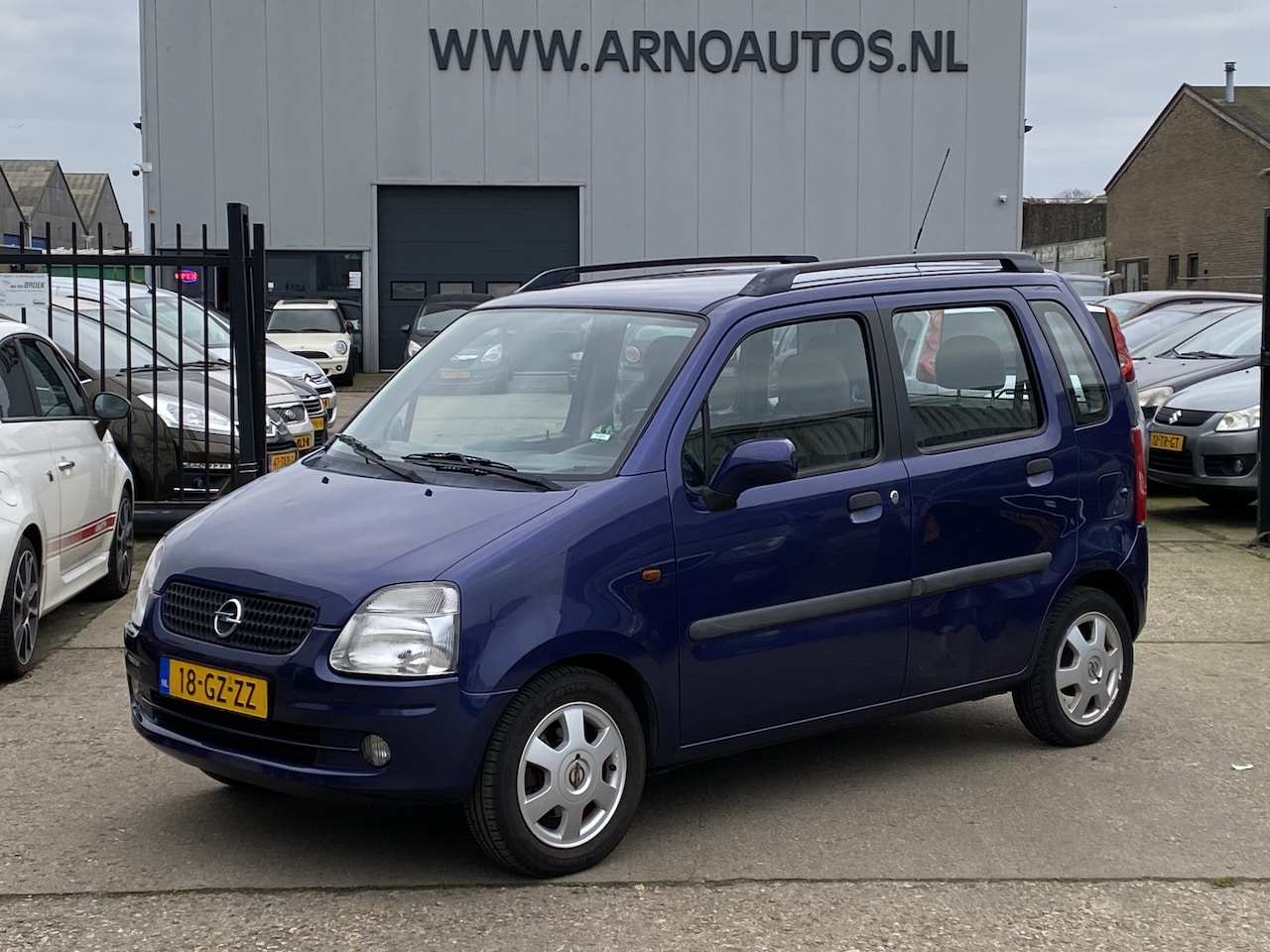 Opel Agila - 1.2-16V Elegance APK TOT 13-11-2025, STUURBEKRACHTIGING, ELEK-RAMEN, AIRBAGS, CENT-VERGREN - AutoWereld.nl