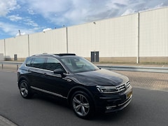 Volkswagen Tiguan - 1.4 TSI ACT Comfortline Business R