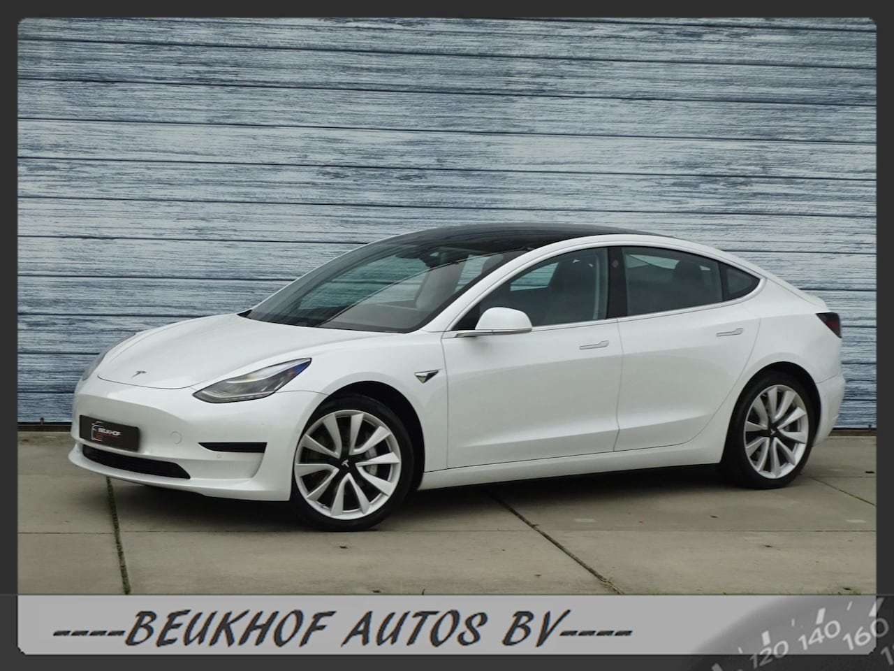 Tesla Model 3 - Standard RWD Plus Panoramadak 360Cam Navi Leer - AutoWereld.nl