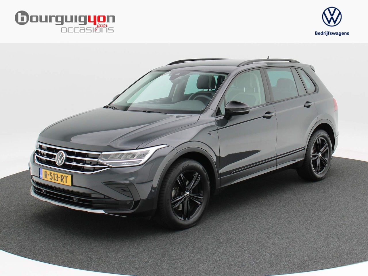 Volkswagen Tiguan - 1.5 TSi 150 Pk Automaat Urban Sport | Trekhaak  | Camera | Elek. Achterklep | Stoel Verw. - AutoWereld.nl