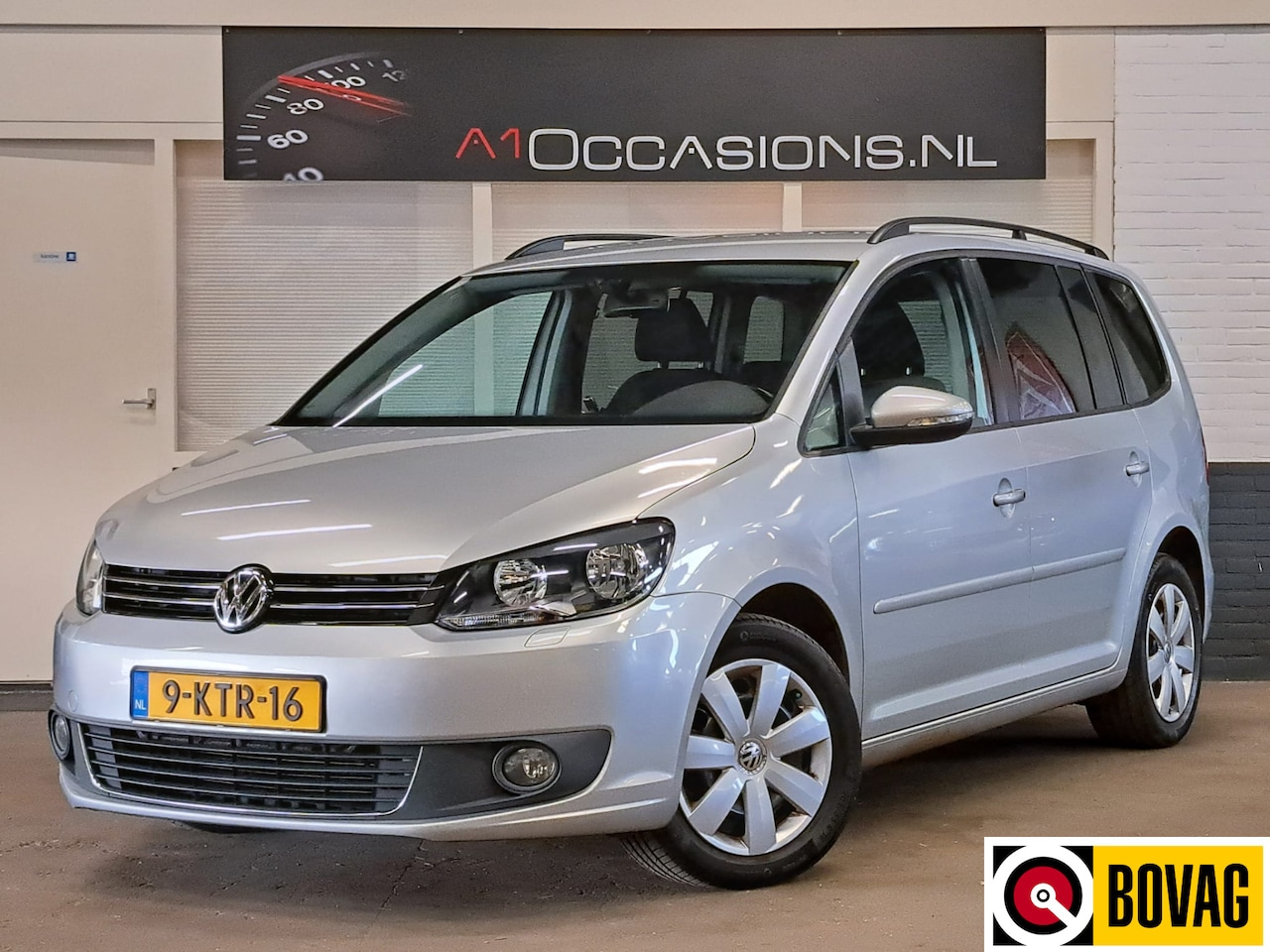 Volkswagen Touran - 1.4 TSI Comfortline + NAVI + AUTOMAAT - AutoWereld.nl