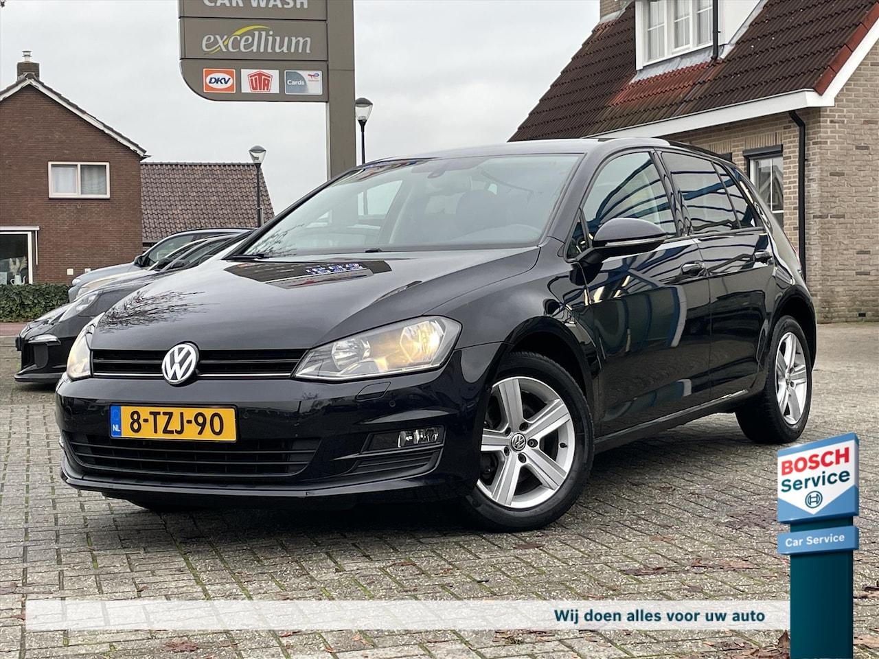 Volkswagen Golf - 1.4 TSI DSG / Navi / Leder-stof / Ergo Active / Stoelverwarming / Cruise / Clima / Pdc / L - AutoWereld.nl