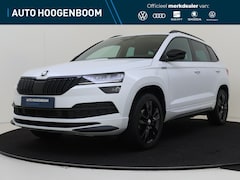 Skoda Karoq - 1.5 TSI ACT Sportline Business | Panoramadak | Trekhaak | Keyless | Navigatie | Achteruitr