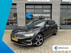 Volkswagen Passat Variant - 1.4 TSI 204 pk PHEV GTE Business | Trekhaak elektrisch uitklapbaar | Navigatie | Elektrisc