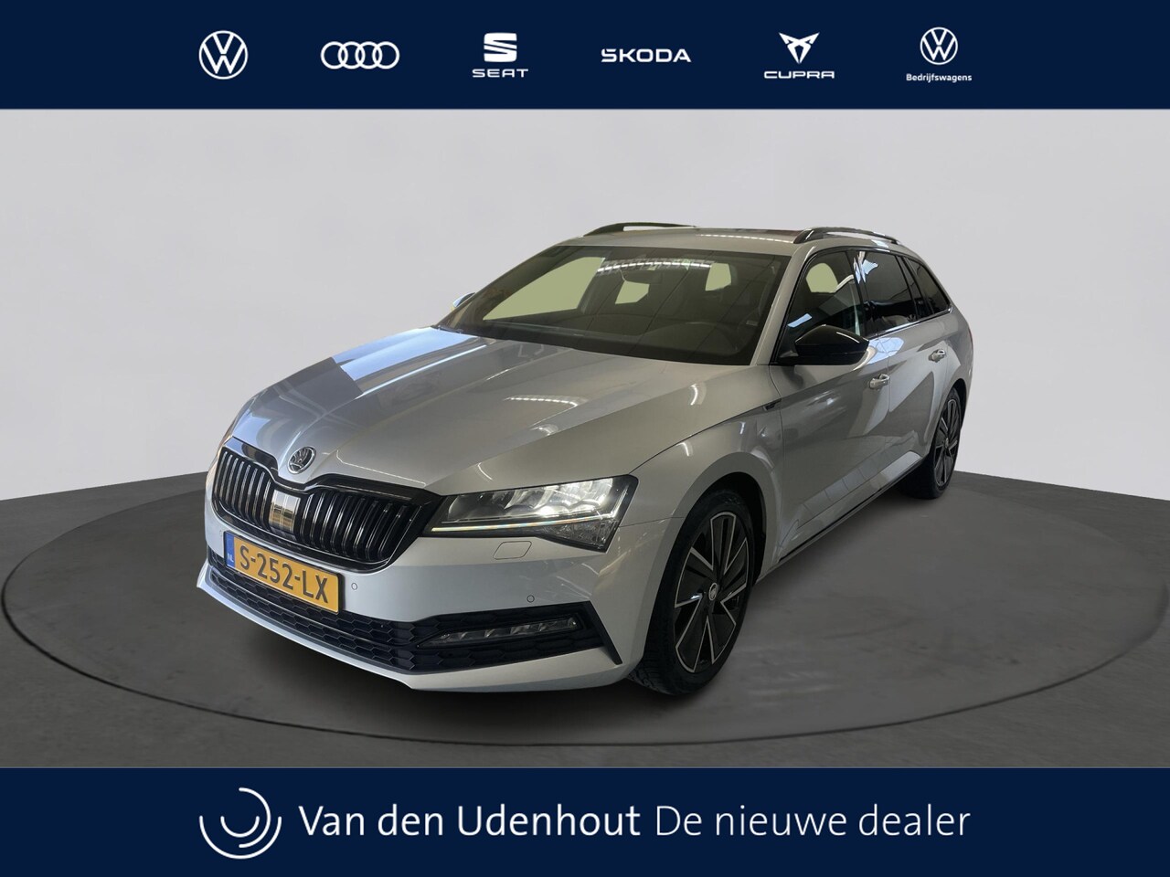 Skoda Superb Combi - 1.5 TSI ACT Limited Sportline Business 1.5 TSI ACT Limited Sportline Business - AutoWereld.nl