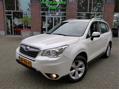 Subaru Forester - 2.0 Luxury Trekhaak - Navigatie - Achteruitrijcamera - Stoelverwarming