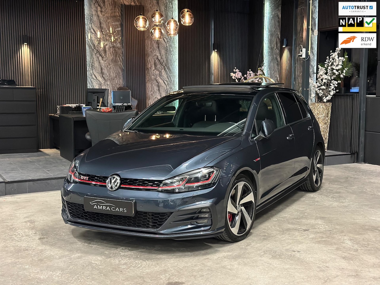 Volkswagen Golf - 2.0 TSI GTI Performance|PANO|FULL OPTION! - AutoWereld.nl