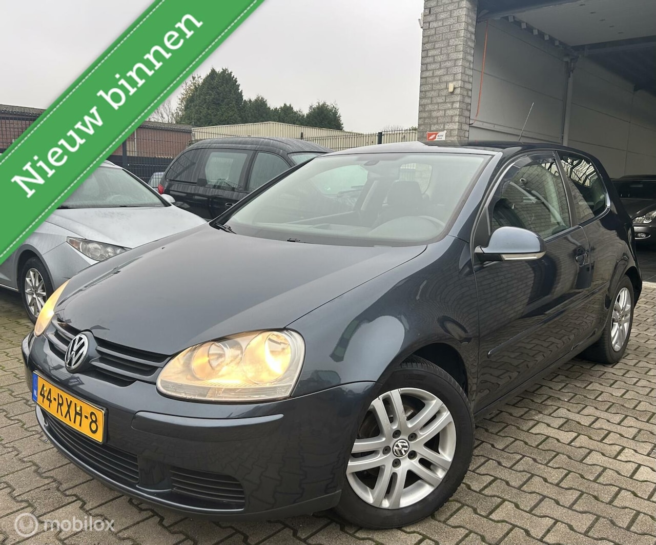 Volkswagen Golf - 1.4 Trendline / BJ 2007 / Airco /Zeer netjes - AutoWereld.nl