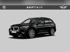 BMW X1 - xDrive25e M-Sport | Panoramadak | Harman Kardon | Head Up | Adapt. Cruise Control