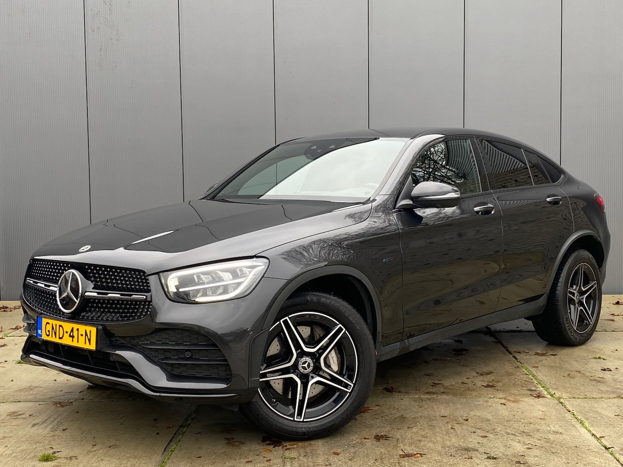 Mercedes-Benz GLC-klasse Coupé - 300e 4MATIC Premium AMG / Trekhaak / Head-up / Distronic - AutoWereld.nl