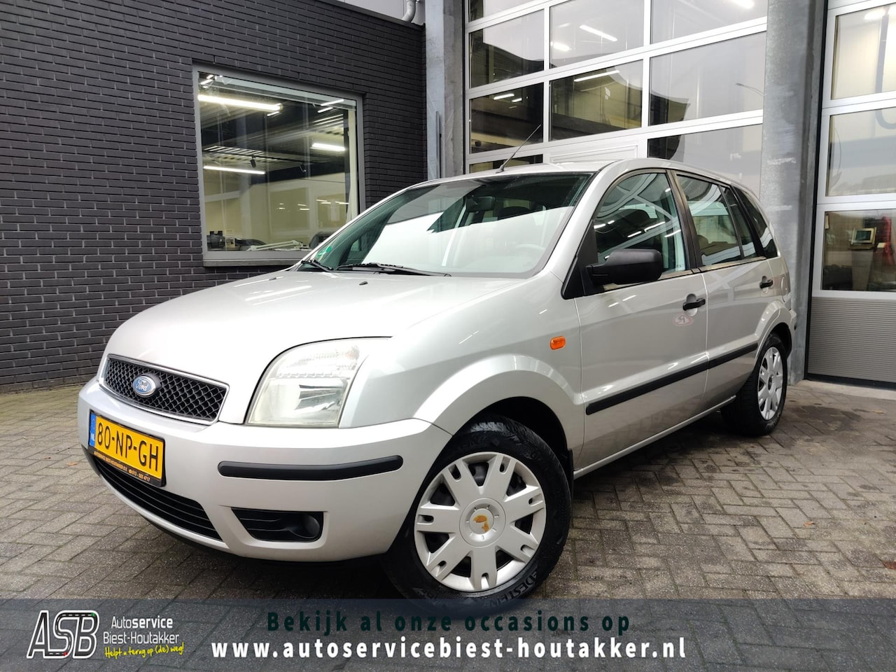 Ford Fusion - 1.4-16V Luxury | Airco | Stuurbekrachtiging | Elektrische Ramen - AutoWereld.nl