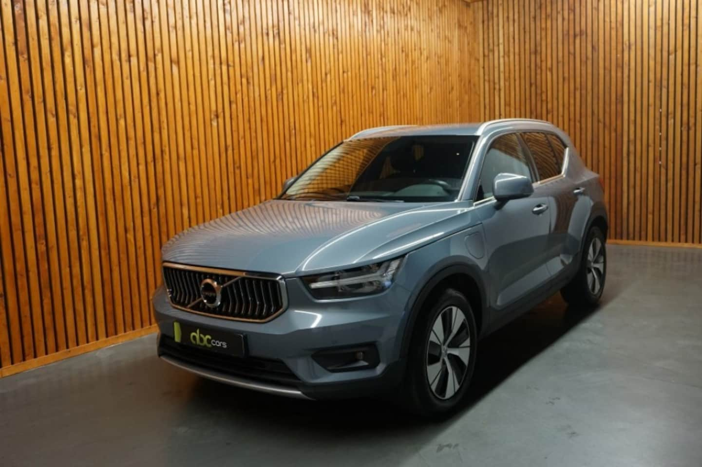 Volvo XC40 - 1.5 T5 RECHARCHE BUSINESS PRO AUTOMAAT - AutoWereld.nl