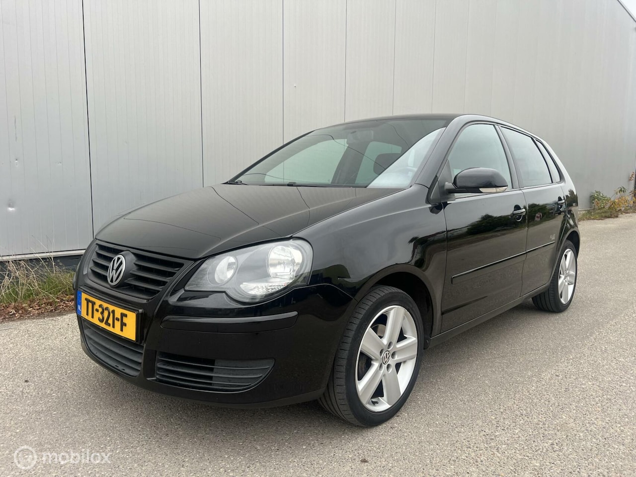 Volkswagen Polo - 1.2 Easyline Black Edition - AutoWereld.nl