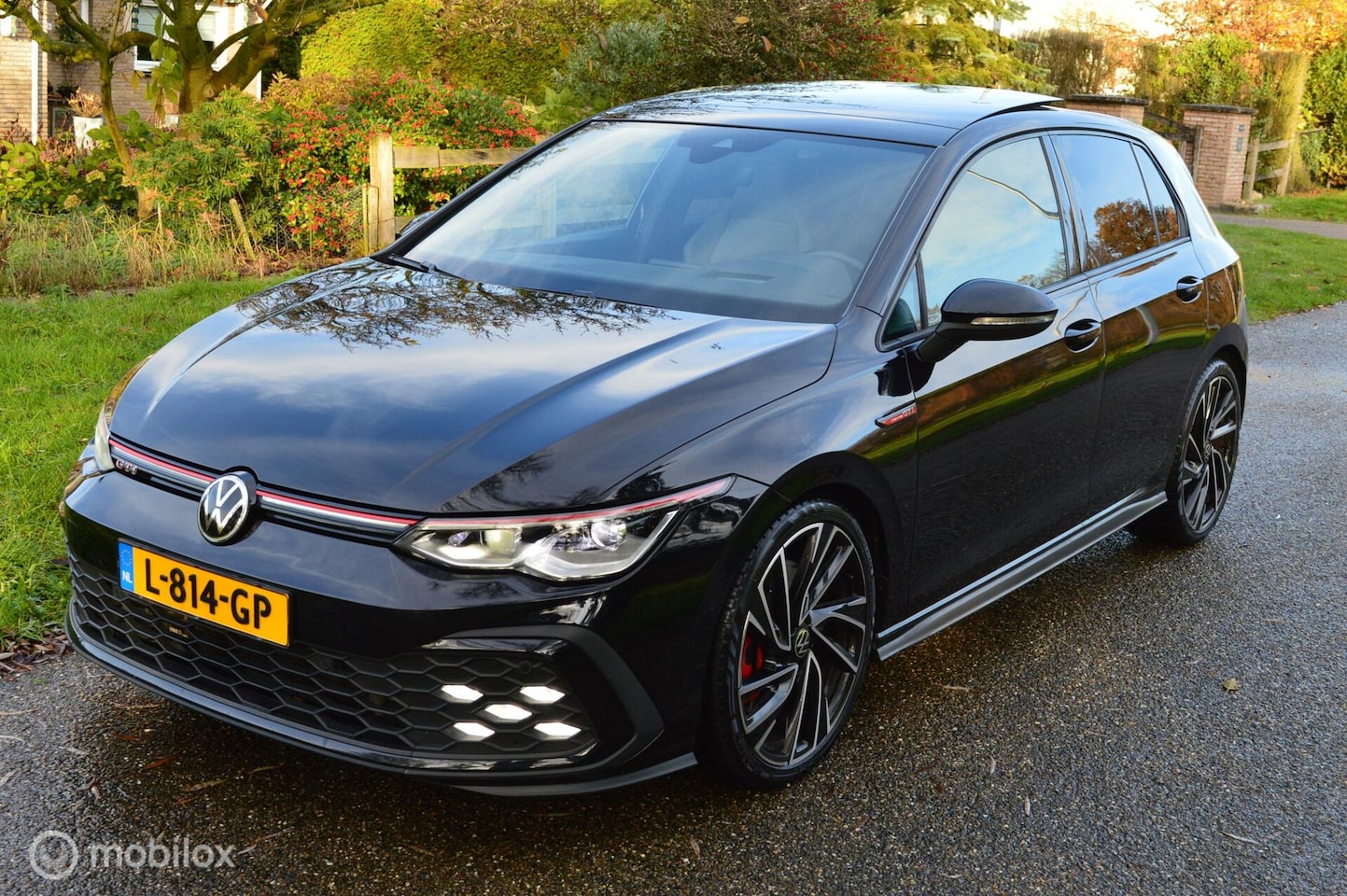 Volkswagen Golf - 8 2.0 TSI GTI IQ / HUD / Pano / Stoelkoeling - AutoWereld.nl