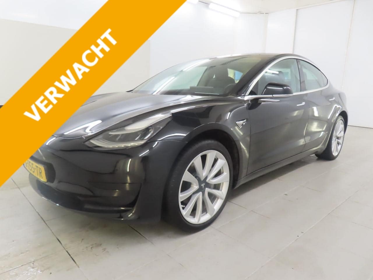 Tesla Model 3 - Standard RWD Plus [ AUTOPILOT+19" LMV+PREMIUM AUDIO ] - AutoWereld.nl