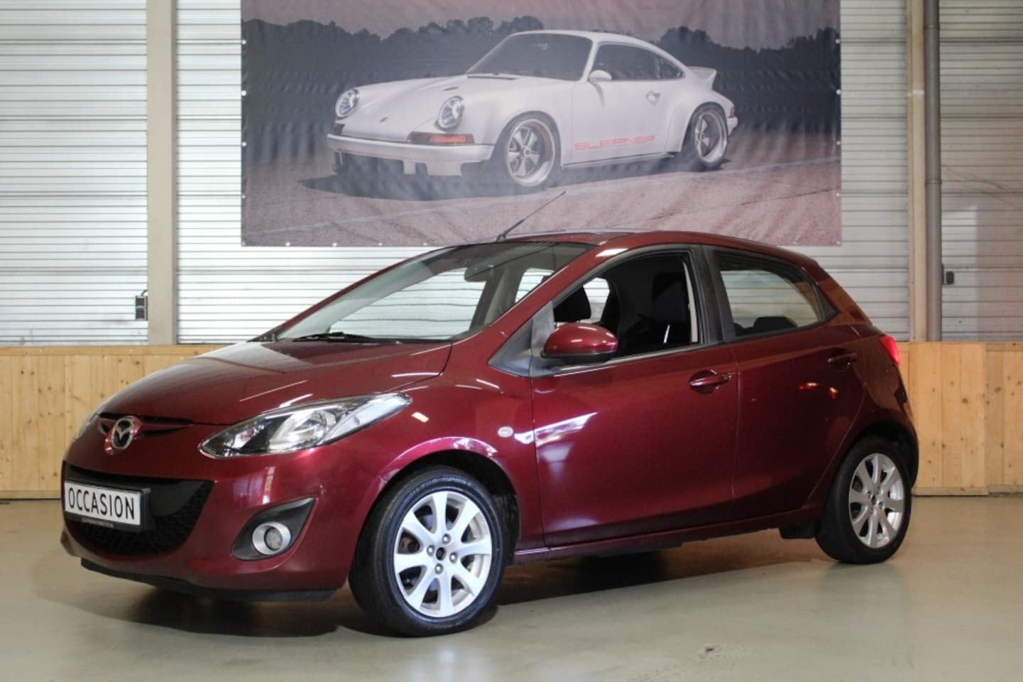 Mazda 2 - 1.3 TS / VOLLEDIG DEALER ONDERHOUDEN / 5 DEURS/ 4 nieuwe banden! - AutoWereld.nl