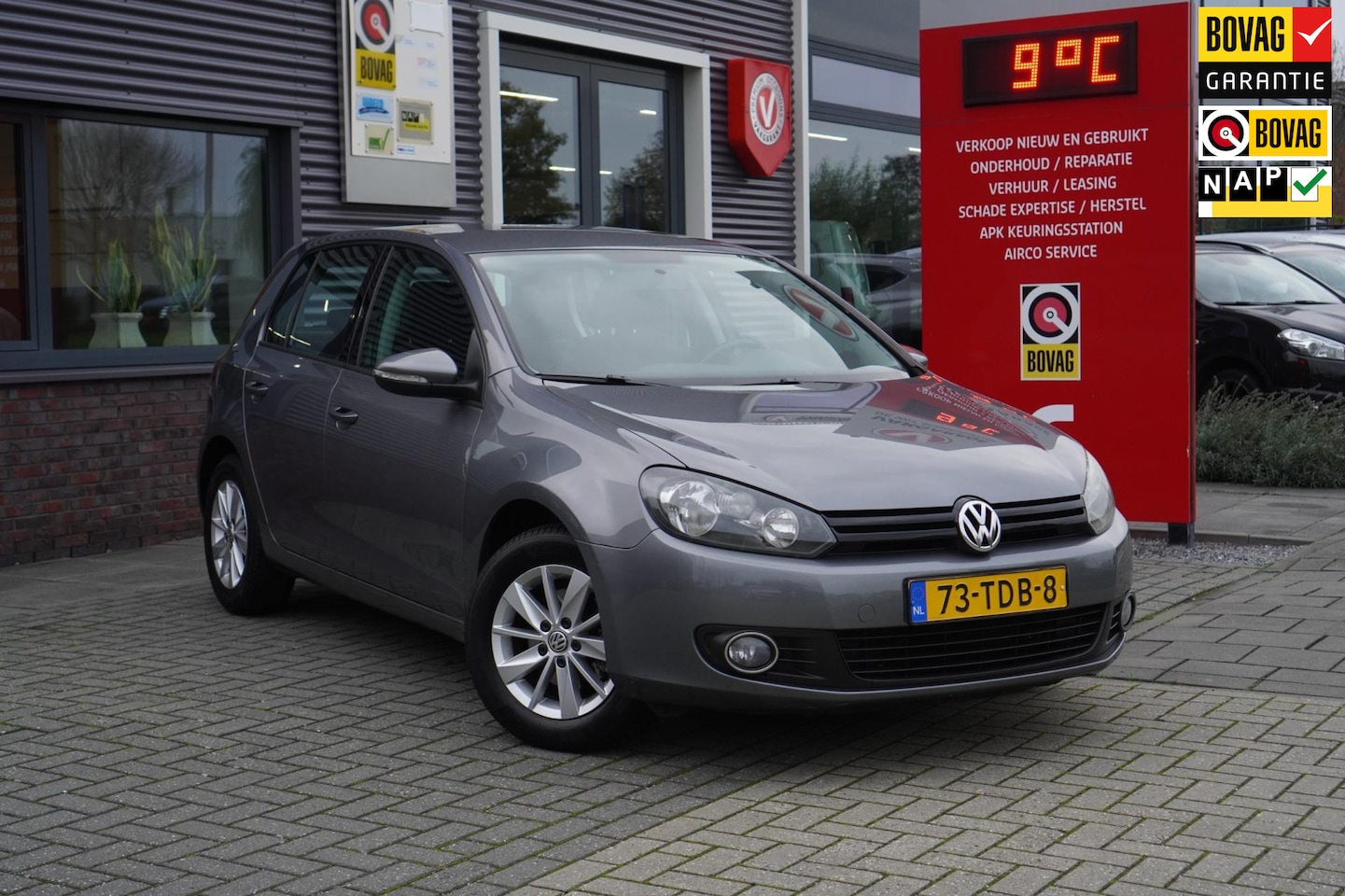 Volkswagen Golf - 1.2 TSI Trendline BlueMotion; Dealer onderhouden - AutoWereld.nl