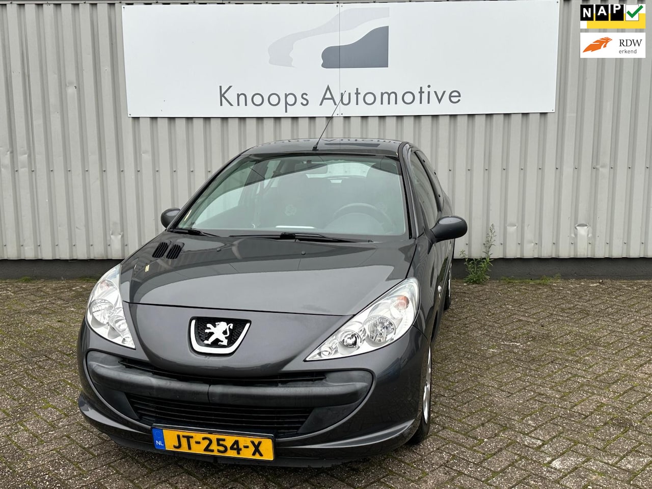 Peugeot 206 - 1.4 Urban Move, Airco, Apk 11-2025 - AutoWereld.nl