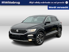 Volkswagen T-Roc - 1.0 TSI Style / NAVI / APP.Connect / 17"LMV