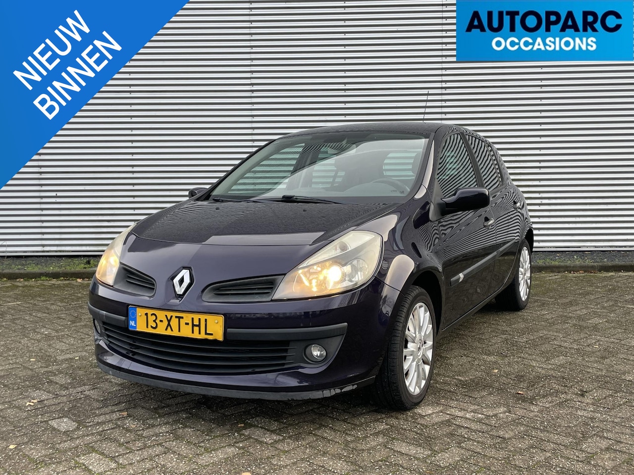 Renault Clio - 1.2 TCE Dynamique S 1.2 TCE Dynamique S 5 DRS, AIRCO/CLIMA (WORDT NIET KOUD), HALF LEER, CRUISE CONTROL, TREKH - AutoWereld.nl